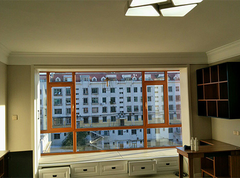 客廳斷橋鋁門(mén)窗